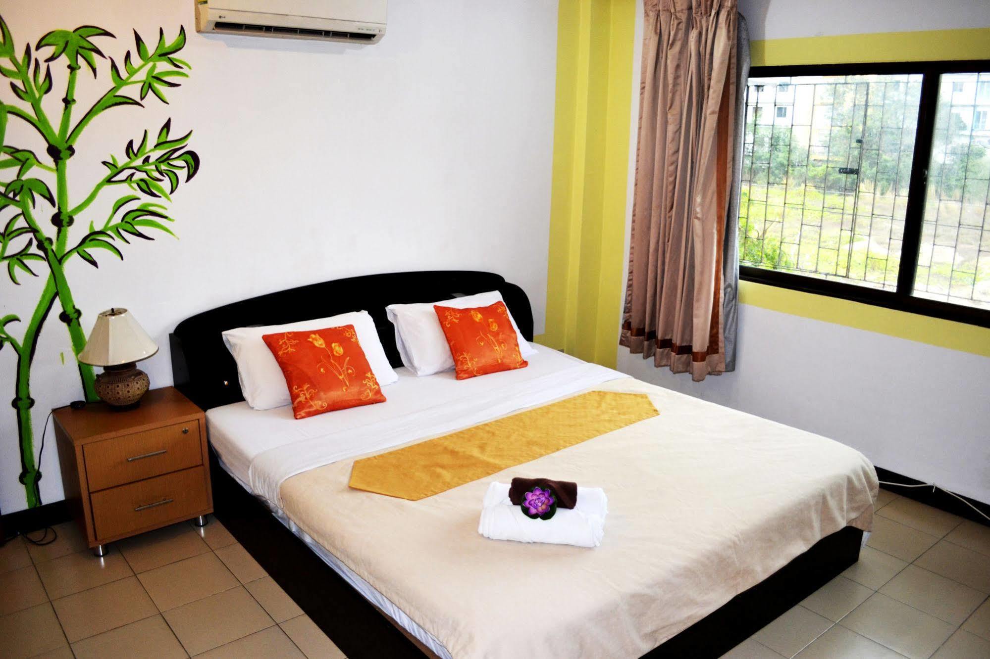 Welcome Marina Jomtien Beach Eksteriør billede